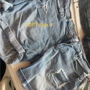 LOFT size 4 shorts